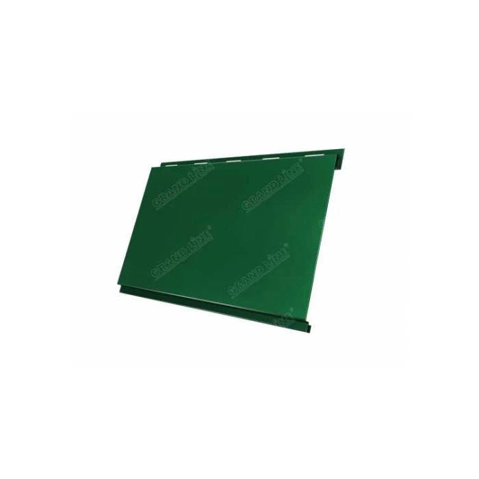 Металлический сайдинг Grand Line Вертикаль 0.5 мм classic Velur с пленкой RAL 6005 зеленый мох